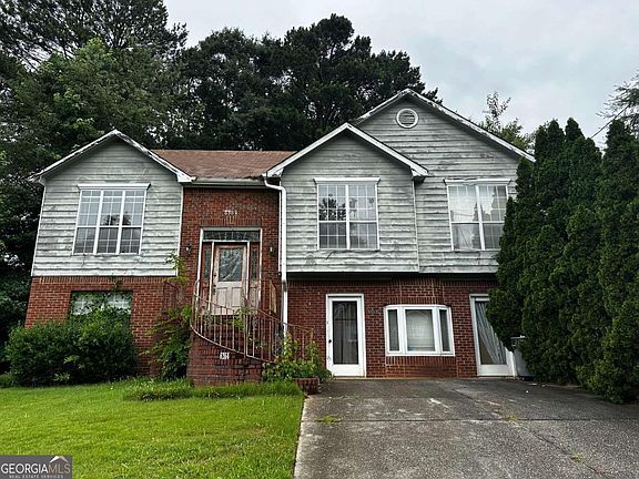 2nd image of 6364 Phillips Ct