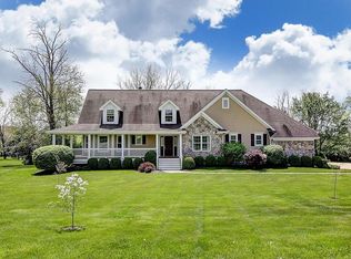 183 Meadowview Ct, Springboro, OH 45066