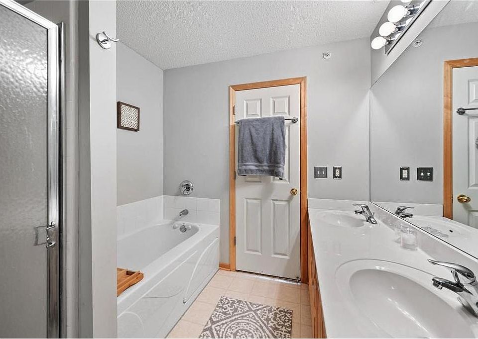 1st image of 5070 Holly Ln N #1003