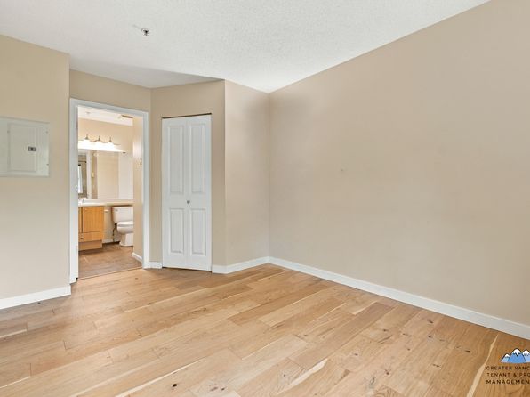 2 bedroom rental in Burnaby — photo 13