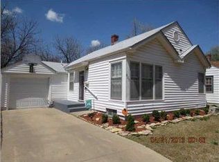 825 S Rutan Ave, Wichita, KS 67218