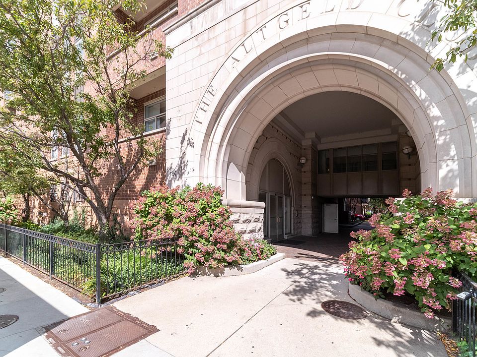 1st image of 1350 W Fullerton Ave APT 505