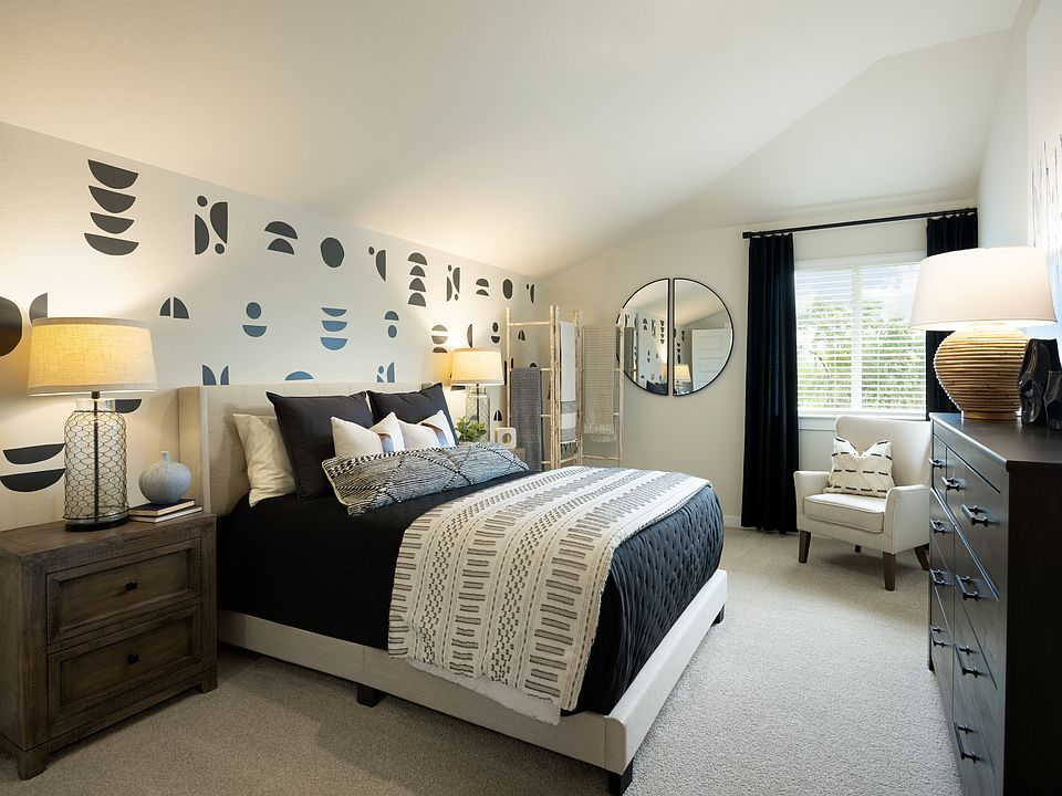 HOU_KingdomHeights_L542_Andes_5515 Kingdom Heights Blvd_Bedroom 2_Model2.jpg