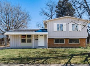 390 Redmond Rd, Columbus, OH 43228