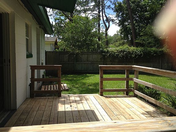 deck and  big  backyard!