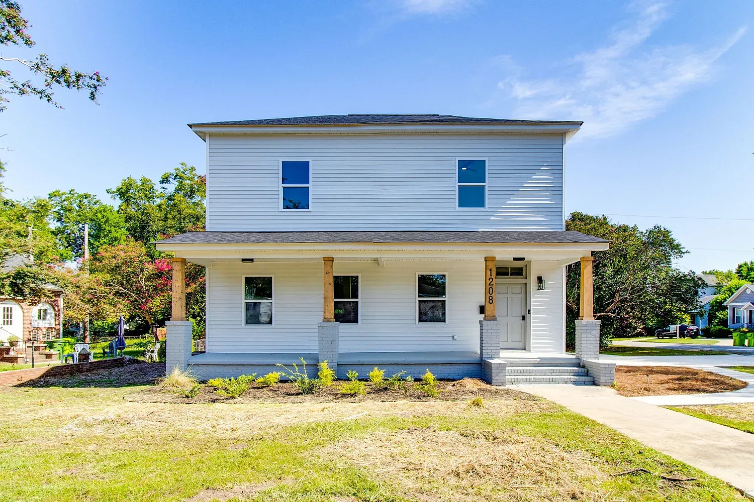 4 bed, 3.5 bath, $4,600 — Photo 1