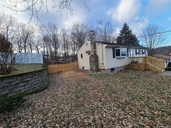 3rd image of 63 Duelk Ave