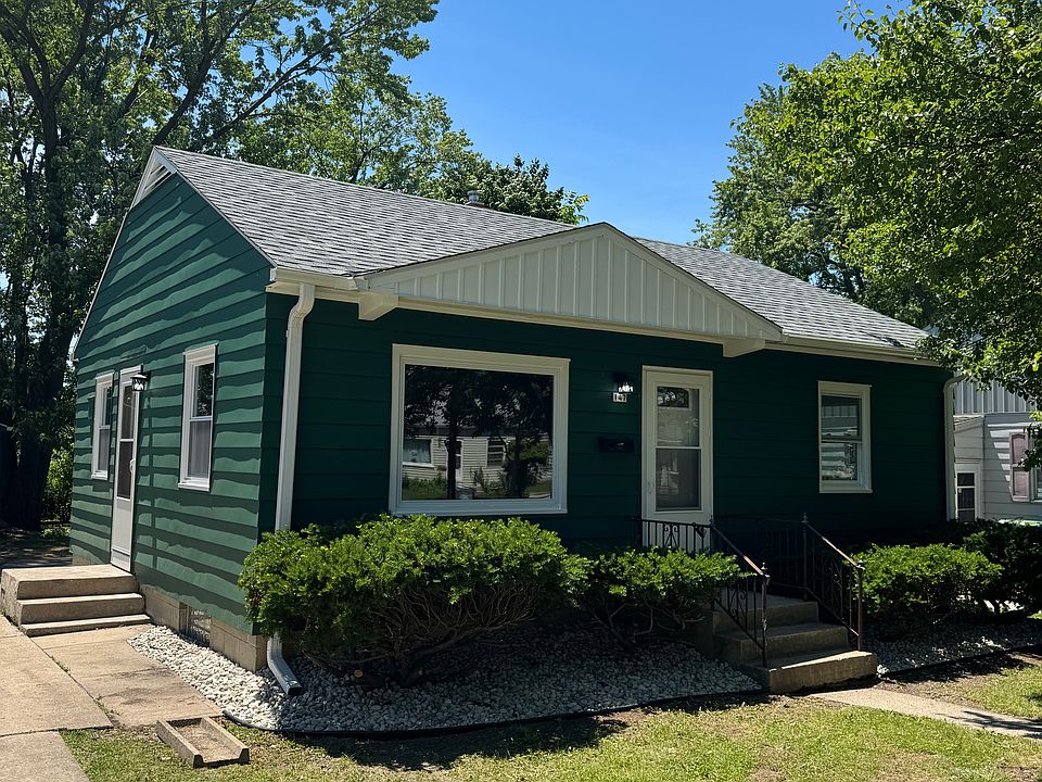 1st image of 147 W Martin Ln