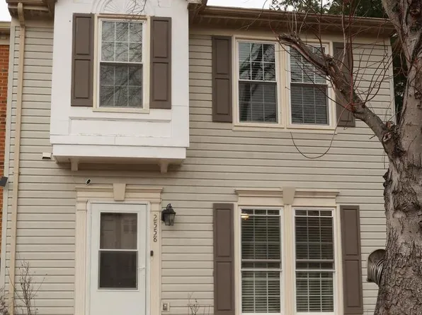 2558 Grayton Ln, Woodbridge, VA 22191