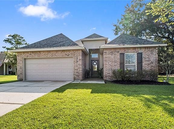 2nd image of 41843 Snowball Cir