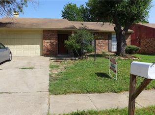 7209 Chatham Rd, North Richland Hills, TX 76182