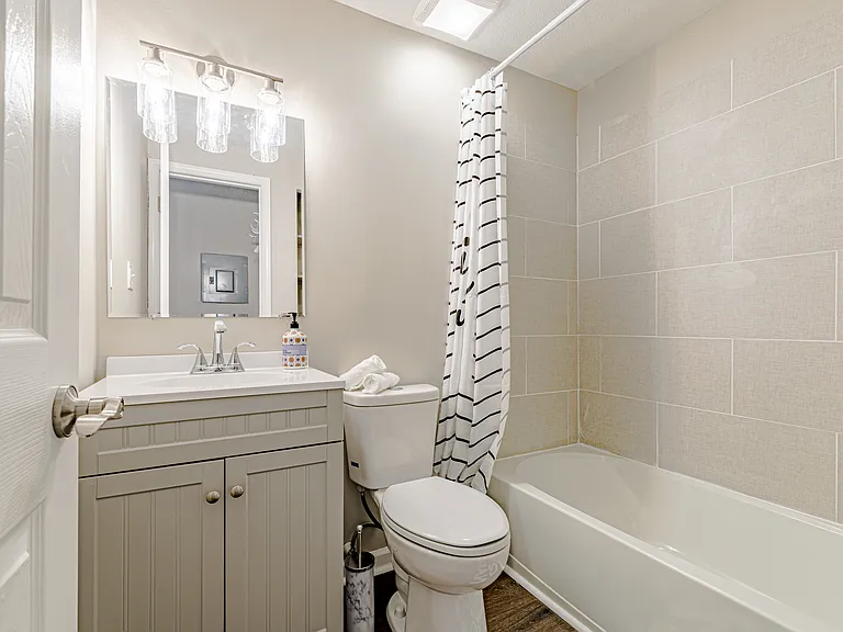 3118 W 14th St #304 — Photo 13