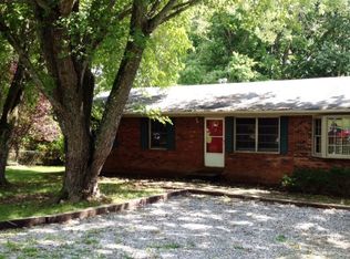 15 Clement Pl, Asheville, NC 28805