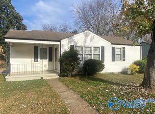 906 Parklane St NW, Huntsville, AL 35816