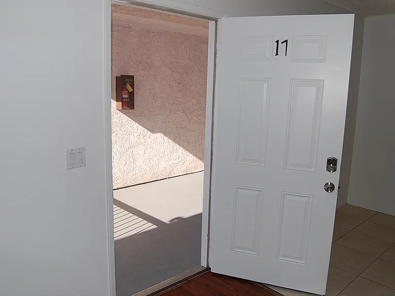 659 S Webster Ave #17 — Photo 7
