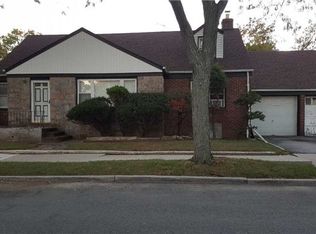 19019 121st Ave, Jamaica, NY 11412