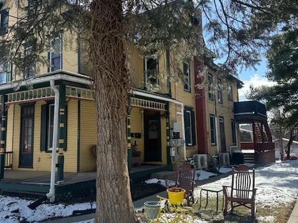 462 Maple St, Annville, PA 17003