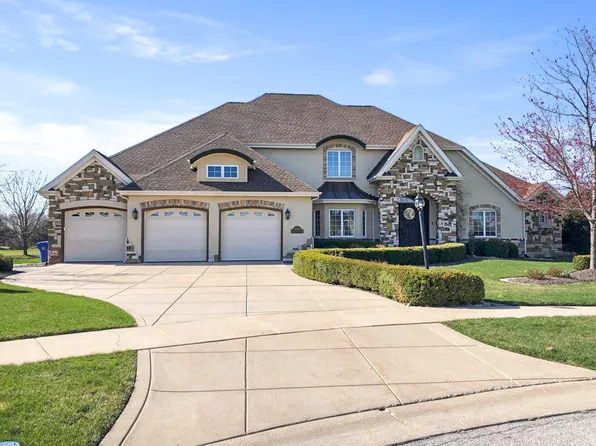 1667 Chalone Ct, Crown Point, IN 46307