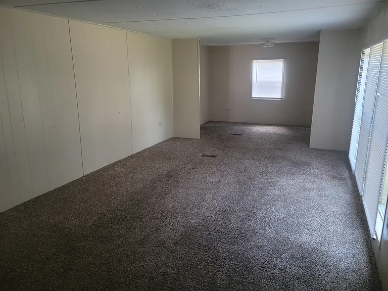 7433 Layton Dr — Photo 2