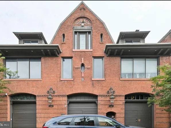 117 Queen St, Philadelphia, PA 19147