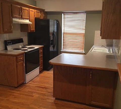 Kitchen 1