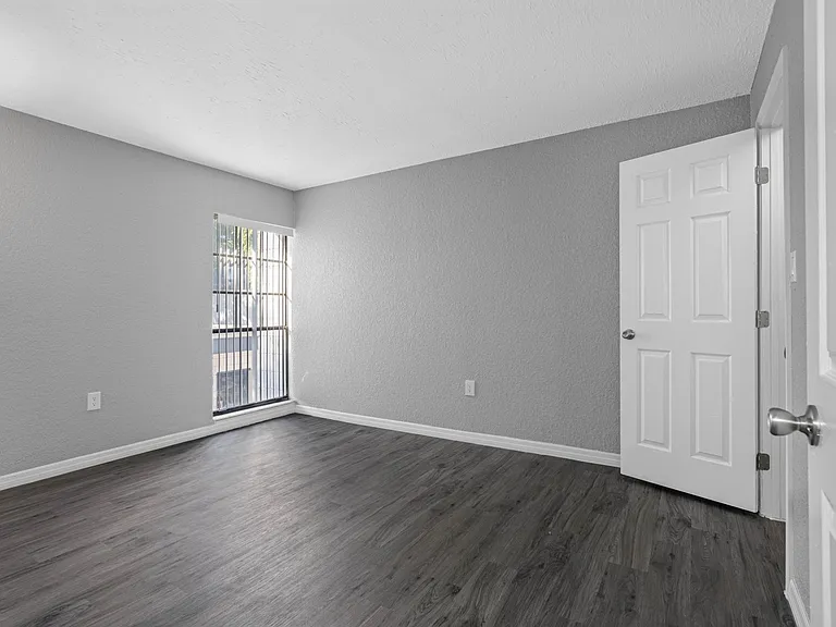 Montierra Apartments — Photo 34