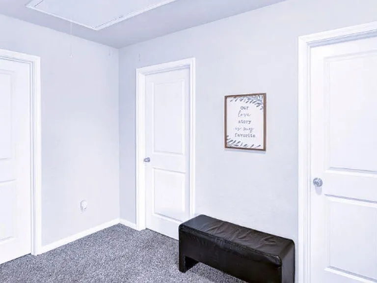 206 Mossycup Dr — Photo 16