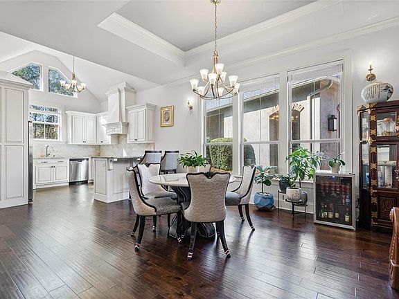 3rd image of 3528 Rue Royal
