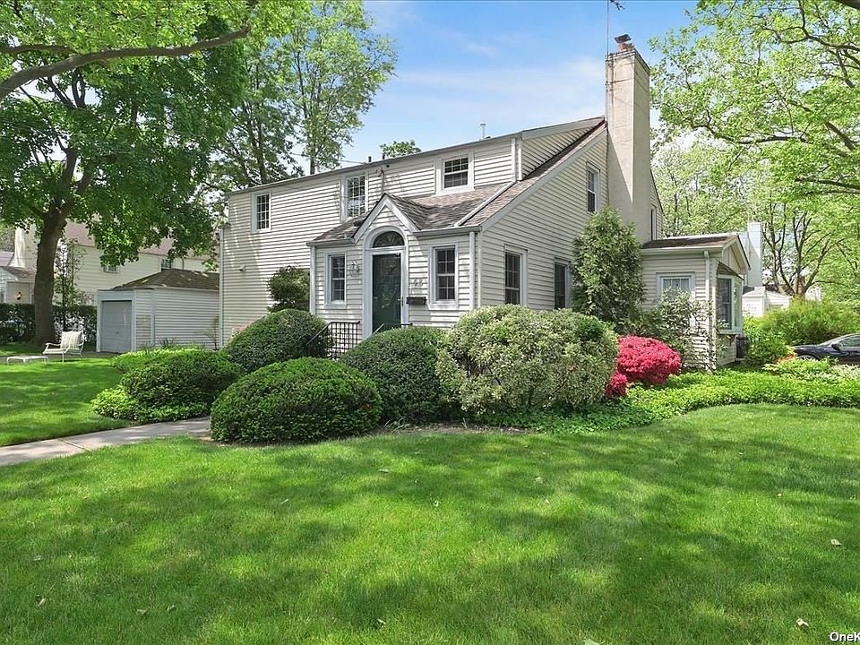 1st image of 48 Salisbury Ave