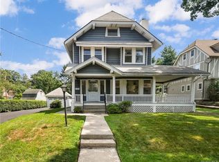 24 Fraser St, Pelham, NY 10803