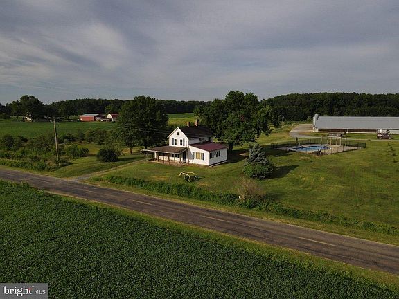 4th image of Cool Spring Rd