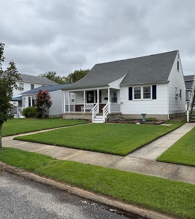 2nd image of 2316 Simpson Ave