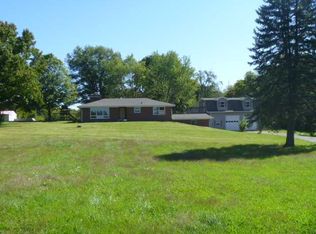 6617 Mendenhall Rd, Indianapolis, IN 46221