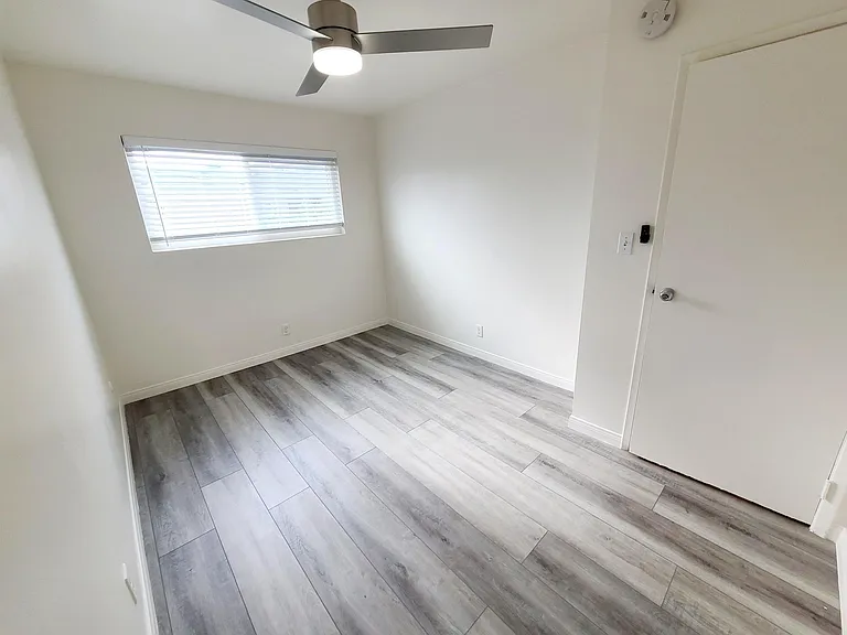 206 N Myers St #C — Photo 20
