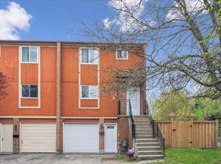 419 Bairstow Cres #3, Waterloo, ON N2K2H7
