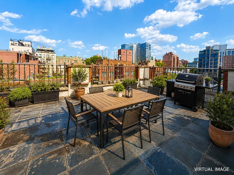 35-06 Leavitt St #7F — Photo 10