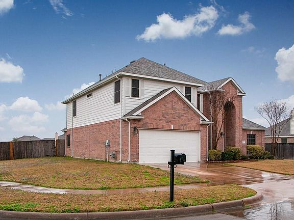 3rd image of 8107 Sendero Ct