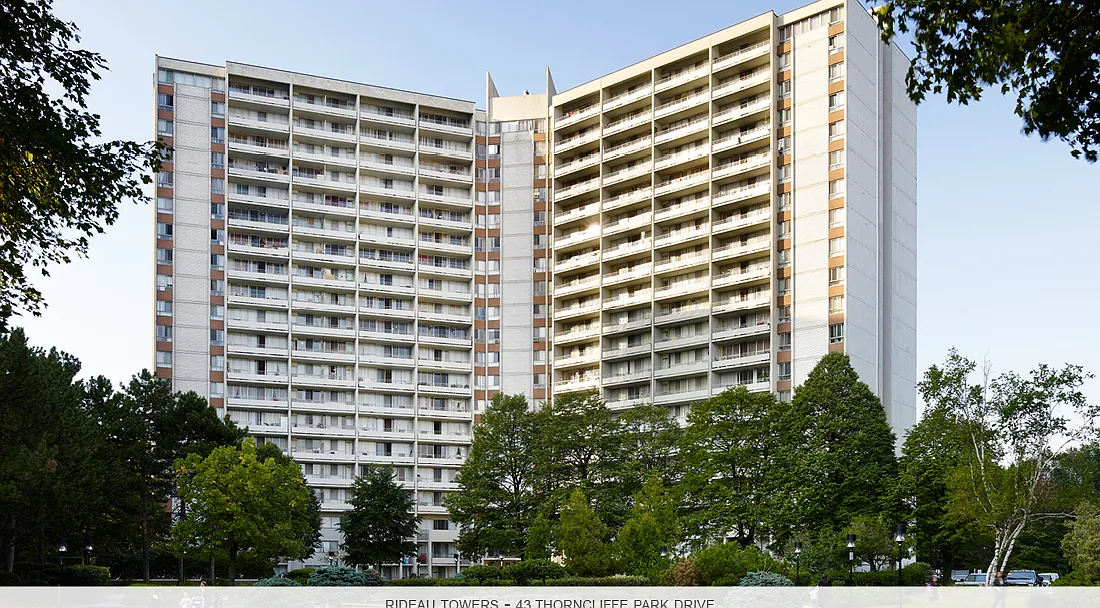 Rideau Towers — Photo 3