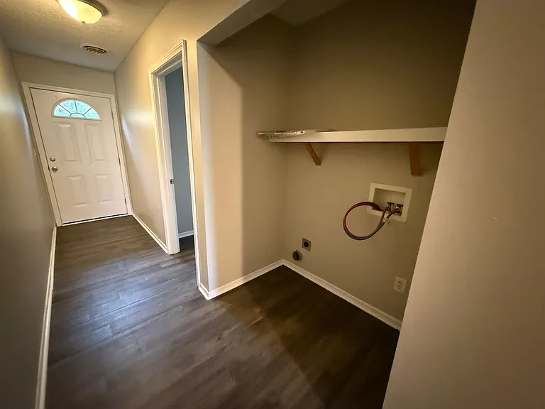 413 Fairview Ave — Photo 13