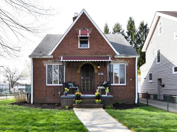 14501 Caldwell Ave, Cleveland, OH 44111