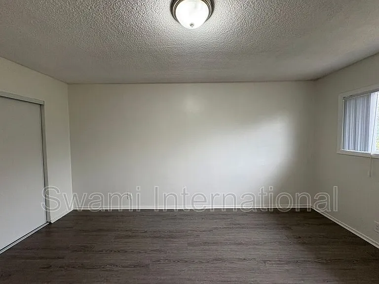 3615 W 104th St #15 — Photo 13