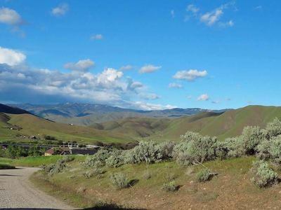 6 Shoemaker Ln, Horseshoe Bend, ID, 83629