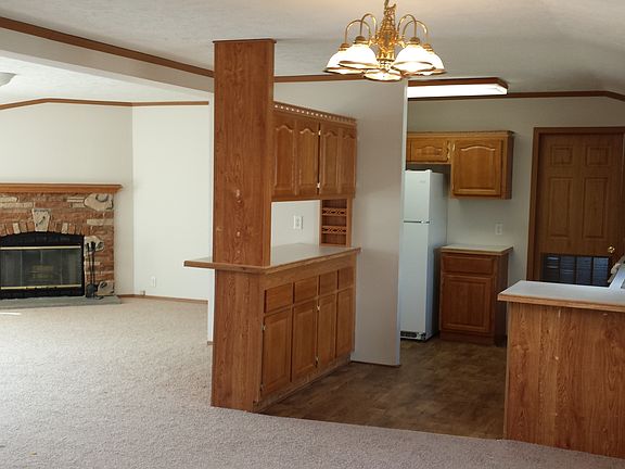 2nd image of 9481 Fairview Dr