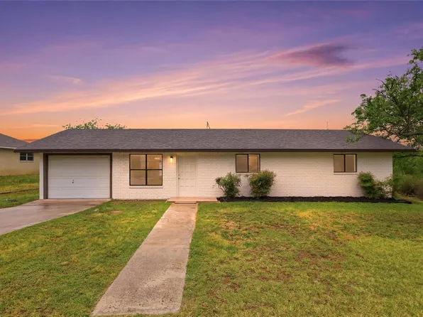 1841 Twin Oaks, Kingsland, TX 78639