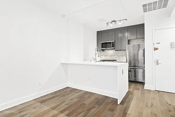 Rented by Corcoran | media 2