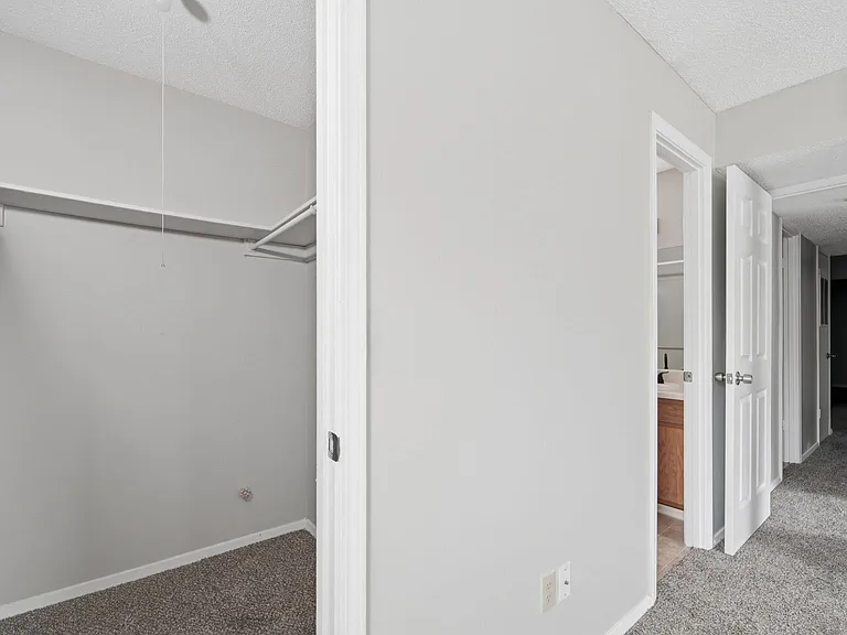 The Bartlett — Photo 6