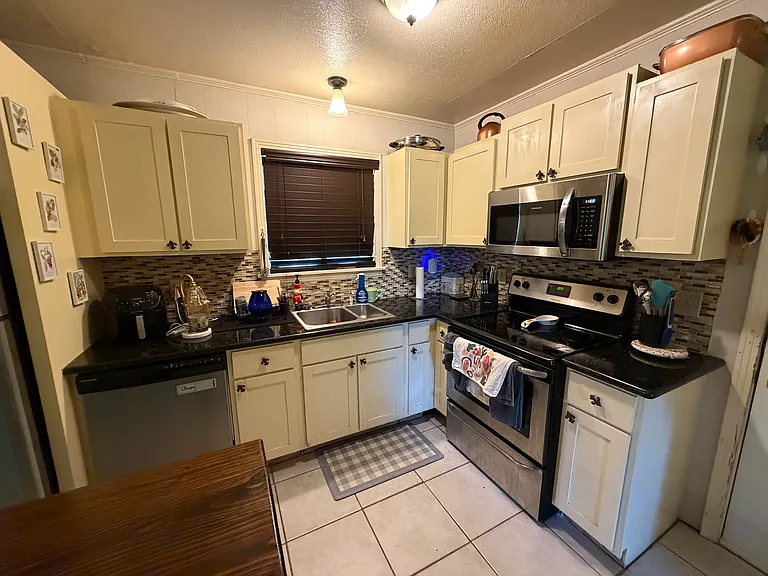 3704 Juniper Dr — Photo 4