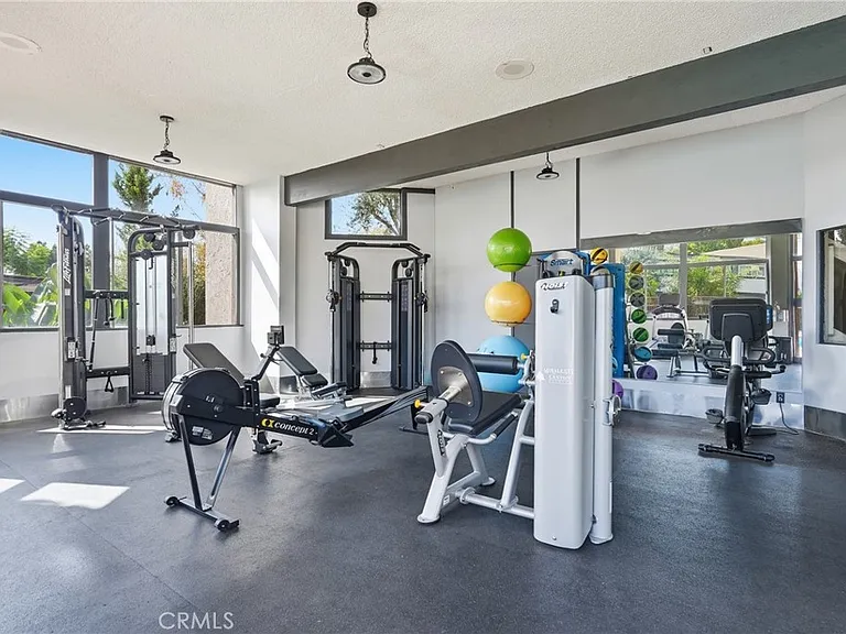 374 S Miraleste Dr #406 — Photo 25