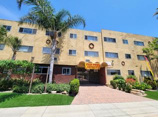 13141 Oxnard St #2, Van Nuys, CA 91401