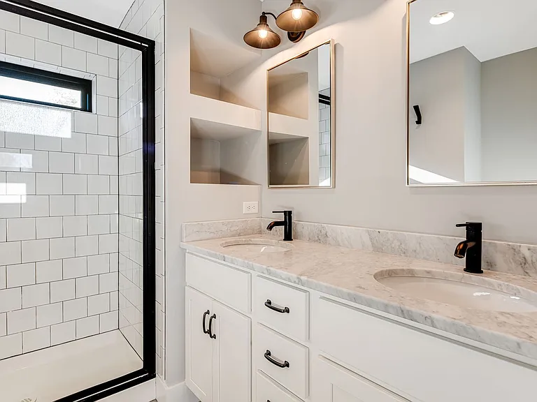 613 Salem Heights Ln — Photo 13